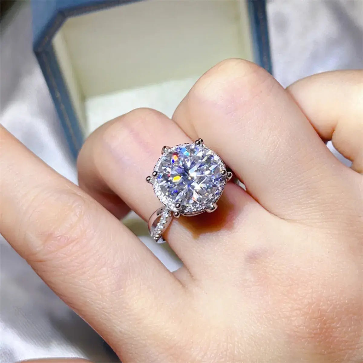 5 Carat Round Cut Moissanite Engagement Ring - Trendsi - Flyclothing LLC