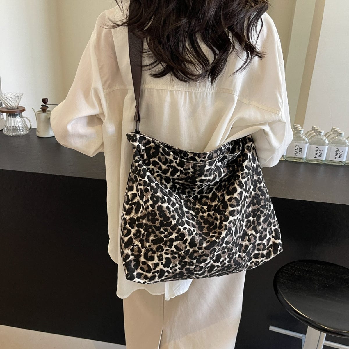 Leopard Adjustable Strap Tote Bag - Trendsi