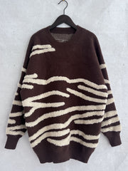 Contrast Round Neck Long Sleeve Sweater - Trendsi