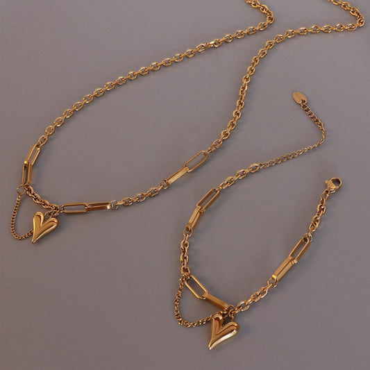 Titanium Steel Heart Pendant Necklace - Trendsi