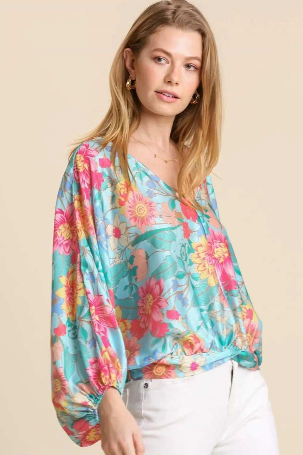 Umgee USA Full Size Floral Print Smocked Back Hem V-Neck Blouse Plus Size - Trendsi - Flyclothing LLC