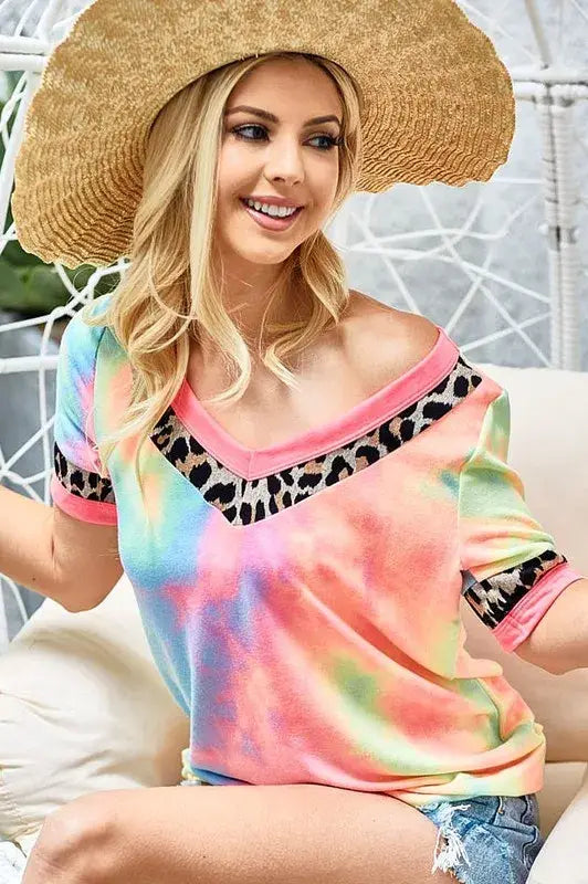 BiBi Rainbow Tie-Dye Leopard Trim V-Neck T-Shirt - Trendsi - Flyclothing LLC
