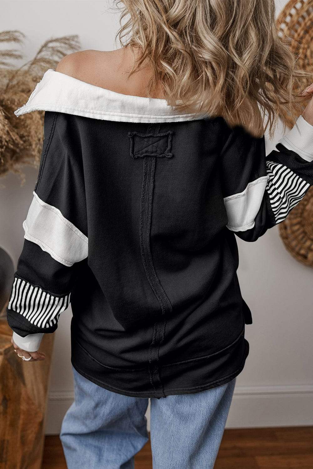 Collared Neck Long Sleeve Sweatshirt - Trendsi - Flyclothing LLC