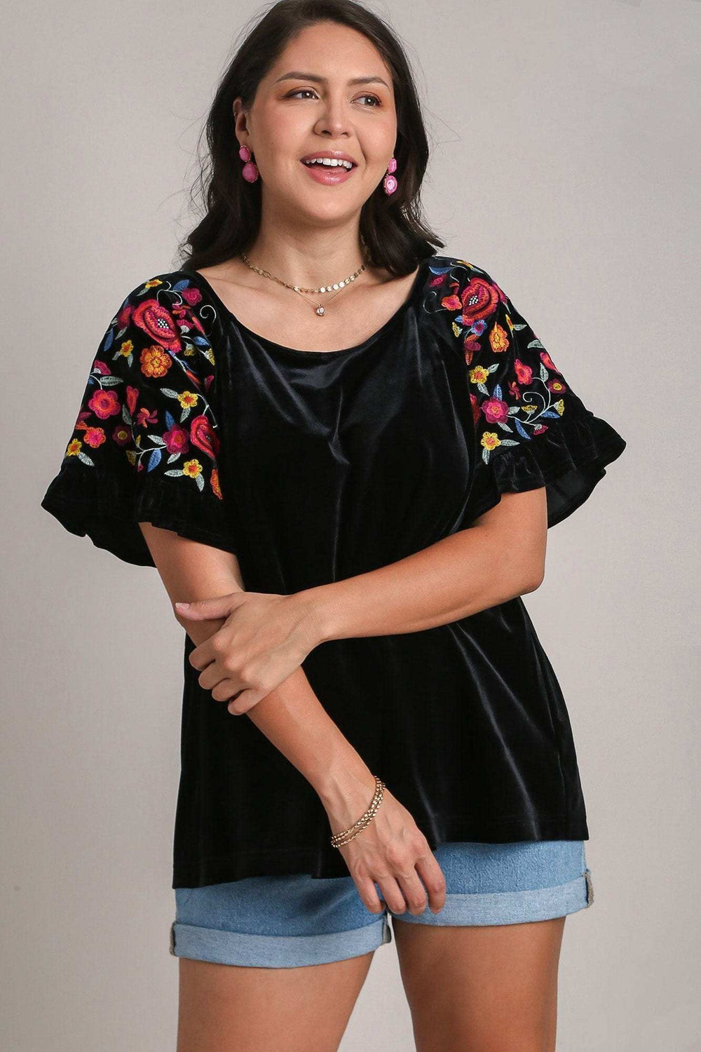 Umgee Full Size Velvet Embroidery Short Sleeve Blouse - Trendsi - Flyclothing LLC