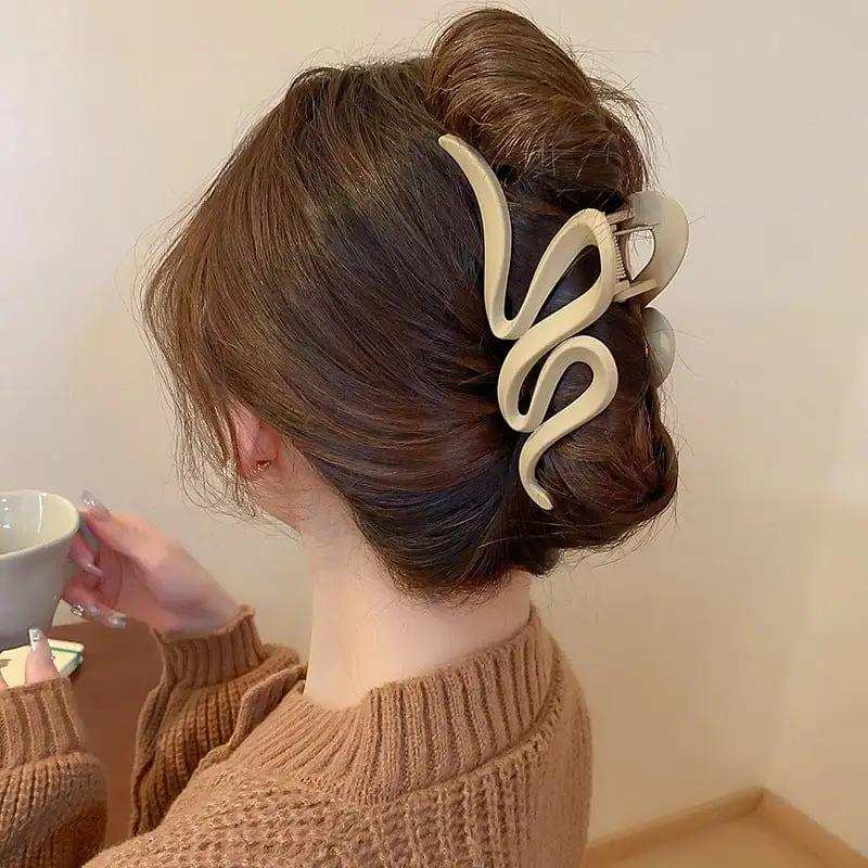 Alloy Acrylic Hair Claw Clip - Trendsi - Flyclothing LLC