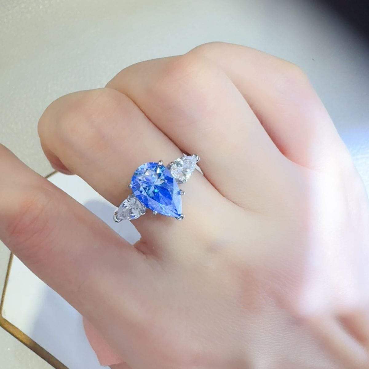 2 Carat 925 Sterling Silver Moissanite Teardrop Shape Ring - Trendsi - Flyclothing LLC
