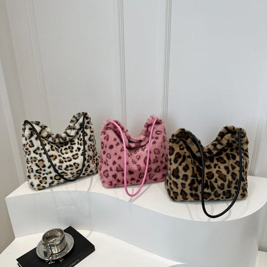 Leopard Furry Shoulder Bag - Trendsi