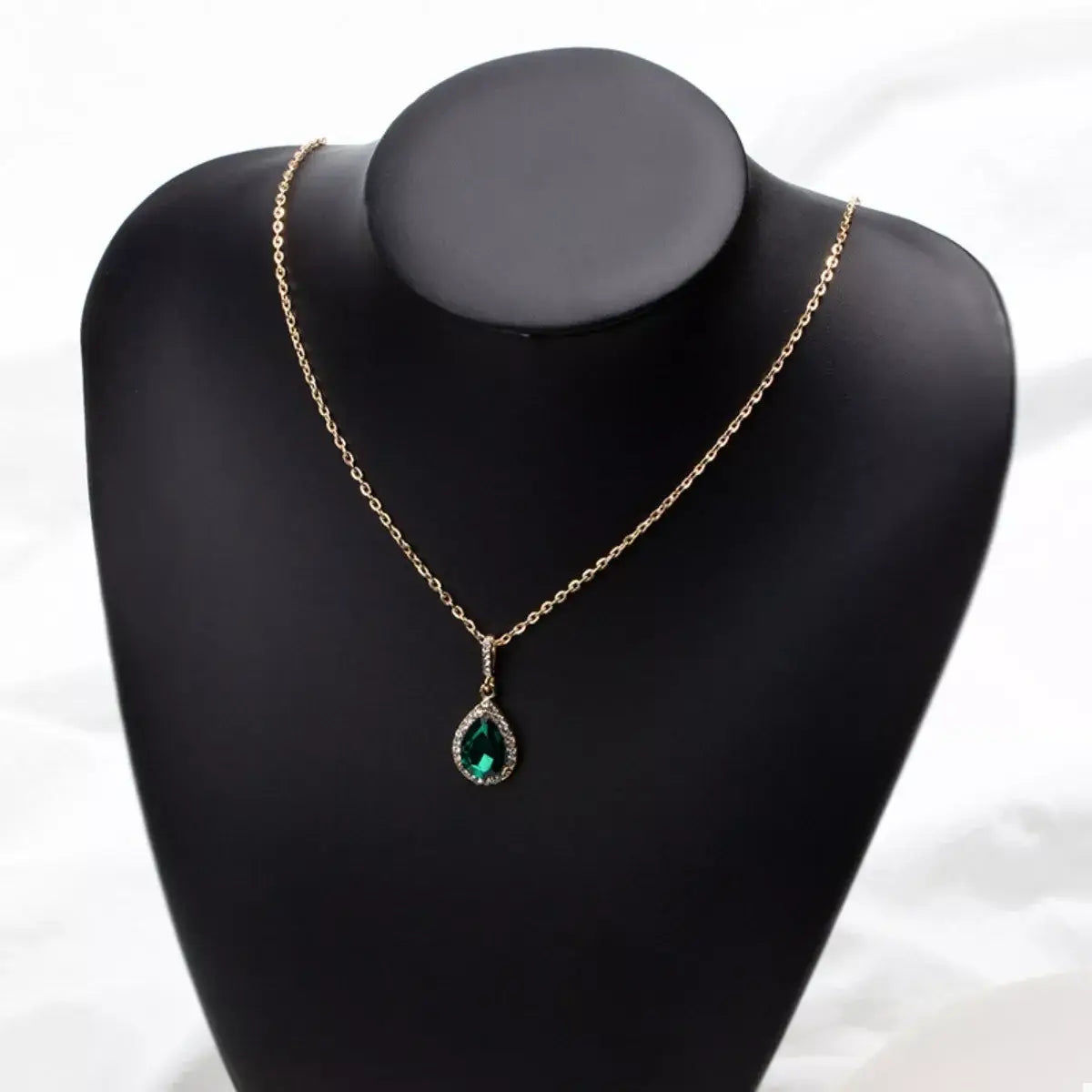 18K Gold-Plated Teardrop Pendant Necklace - Trendsi - Flyclothing LLC