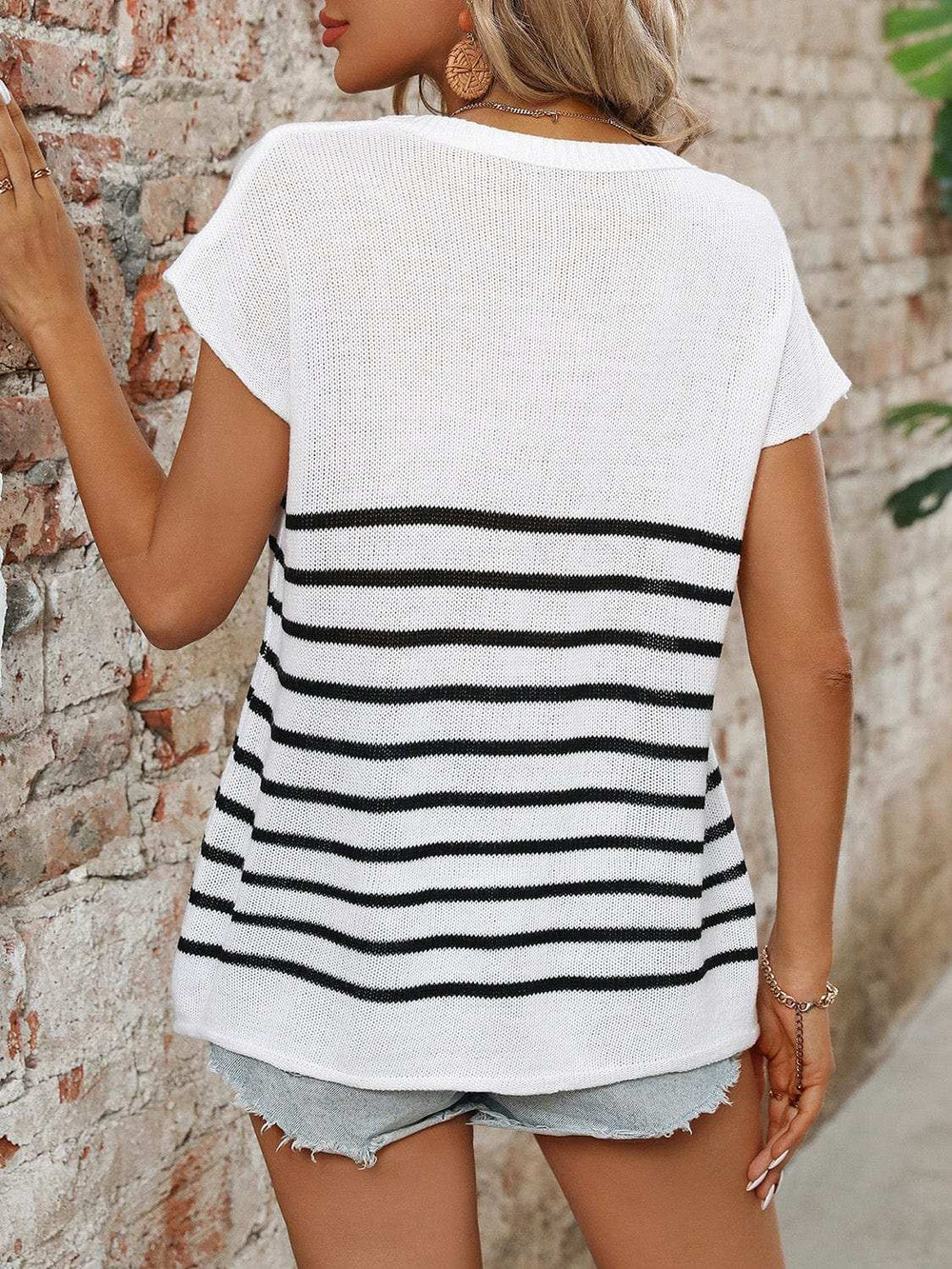 Striped Round Neck Short Sleeve Knit Top - Trendsi - Flyclothing LLC