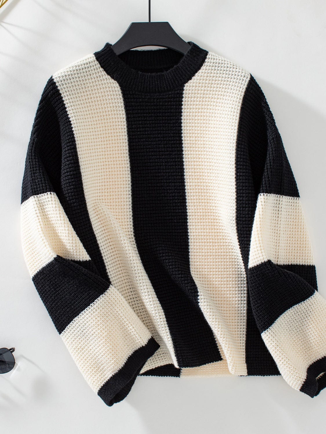 Color Block Round Neck Long Sleeve Sweater - Trendsi
