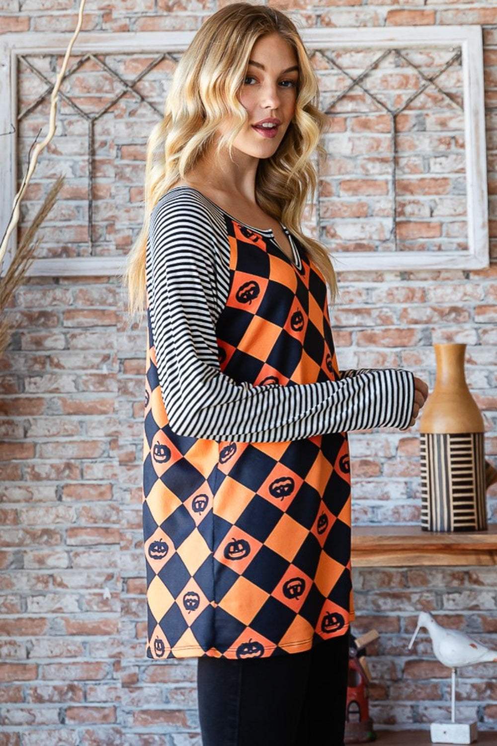 Heimish Full Size Checkered Contrast Striped Long Sleeve T-Shirt - Trendsi - Flyclothing LLC