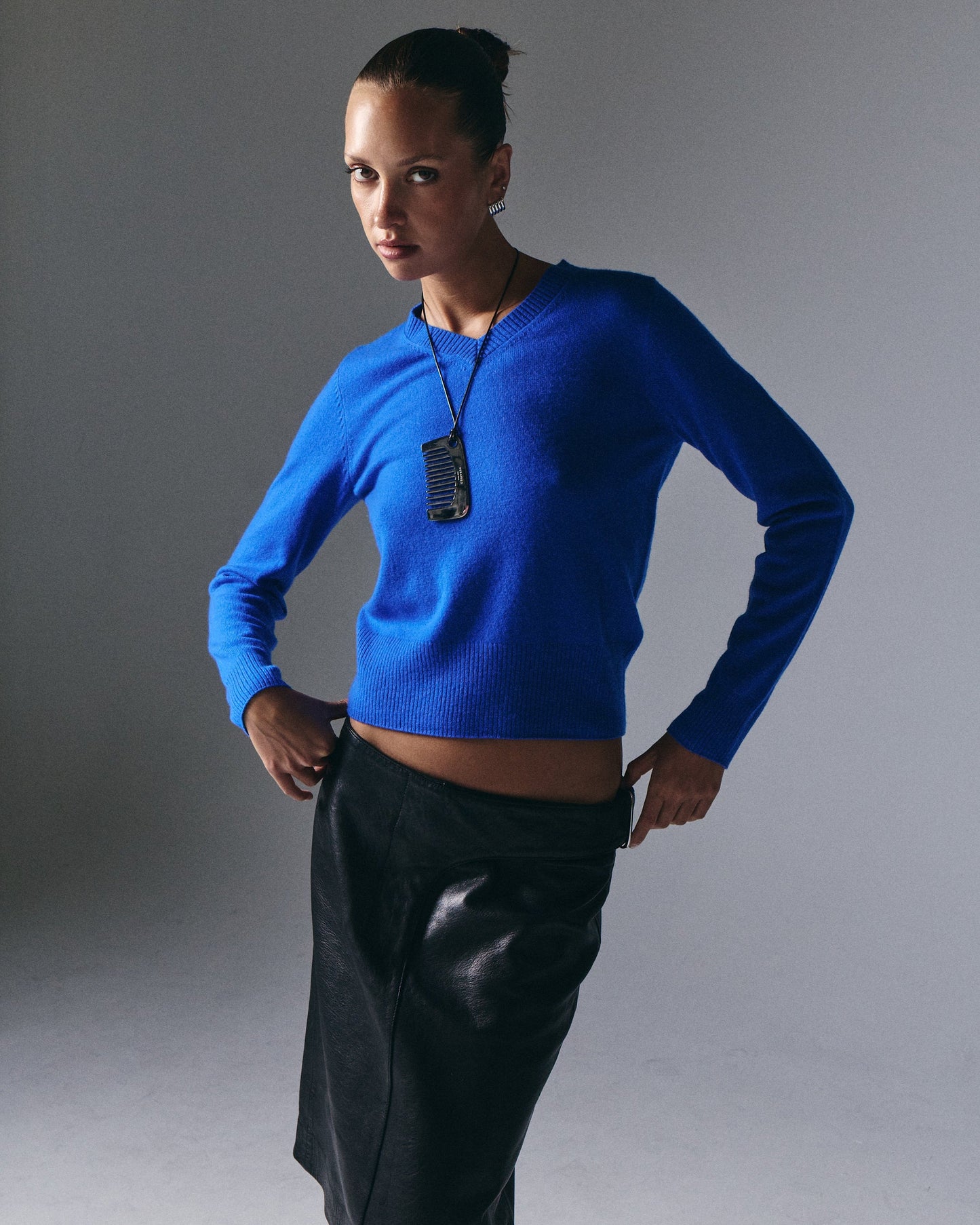 Tove V-Neck - Artless Forever - Flyclothing LLC