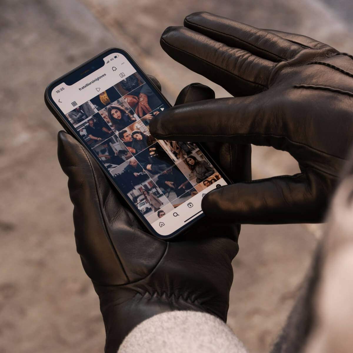 Aldo (black) - Italian lambskin leather gloves with lambswool lining & touchscreen feature - Leather Gloves Online - Flyclothing LLC