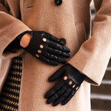 Alessa (black) - Classic Italian lambskin leather driving gloves & touchscreen feature