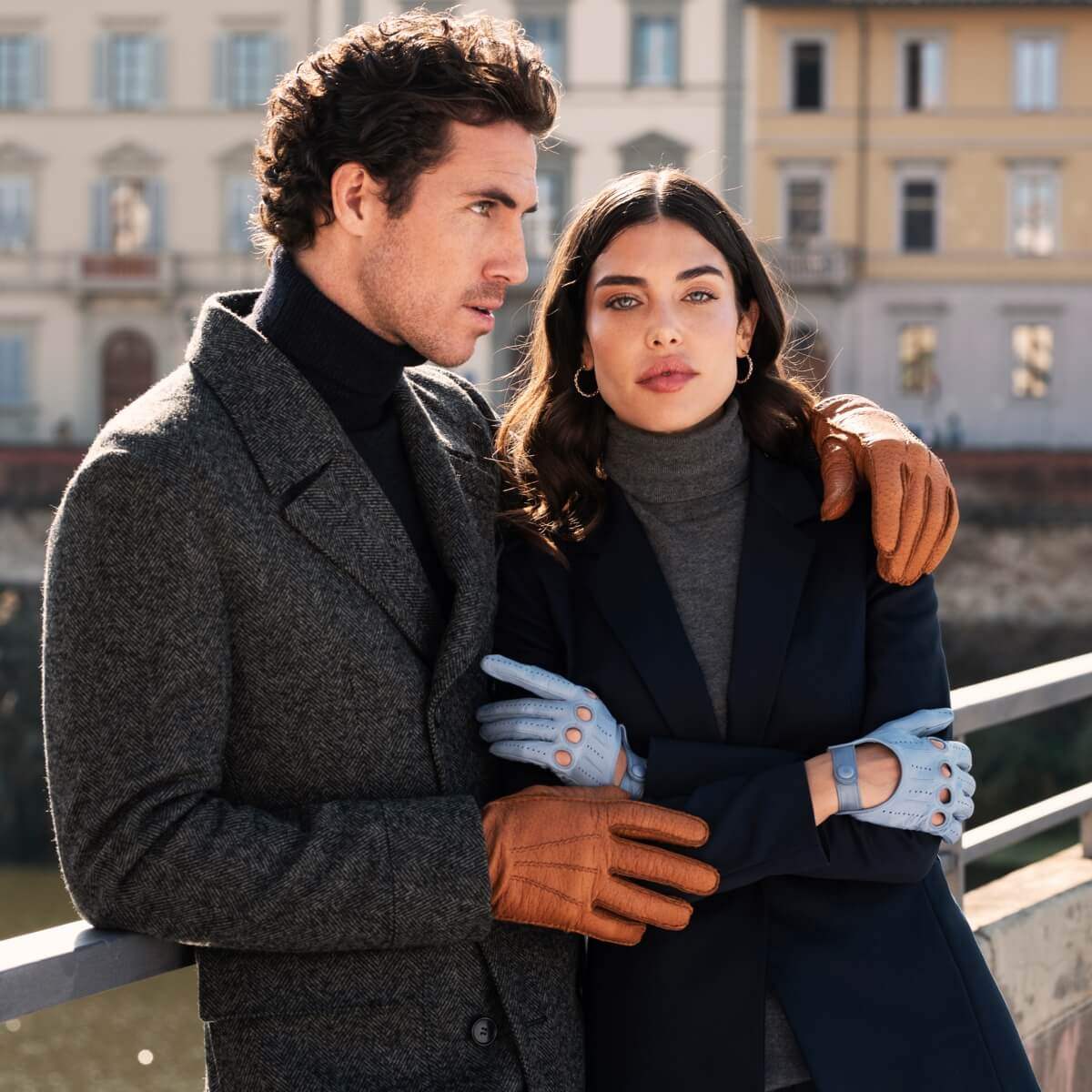 Alessa (sky) - Classic Italian lambskin leather driving gloves