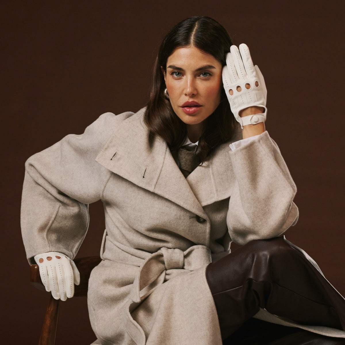 Alessa (white) - Classic Italian lambskin leather driving gloves - Leather Gloves Online - Flyclothing LLC
