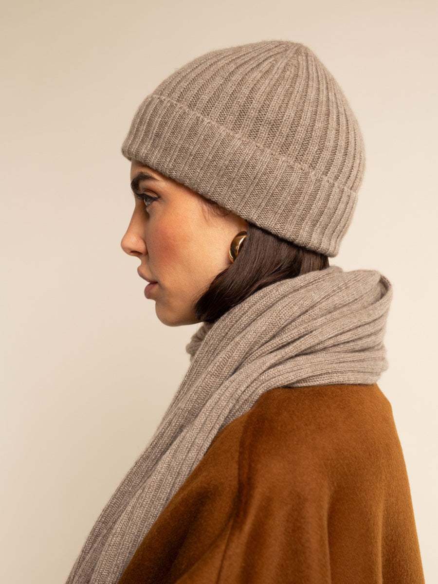 Milano (brown) - Italian 100% cashmere ribbed beanie (unisex)