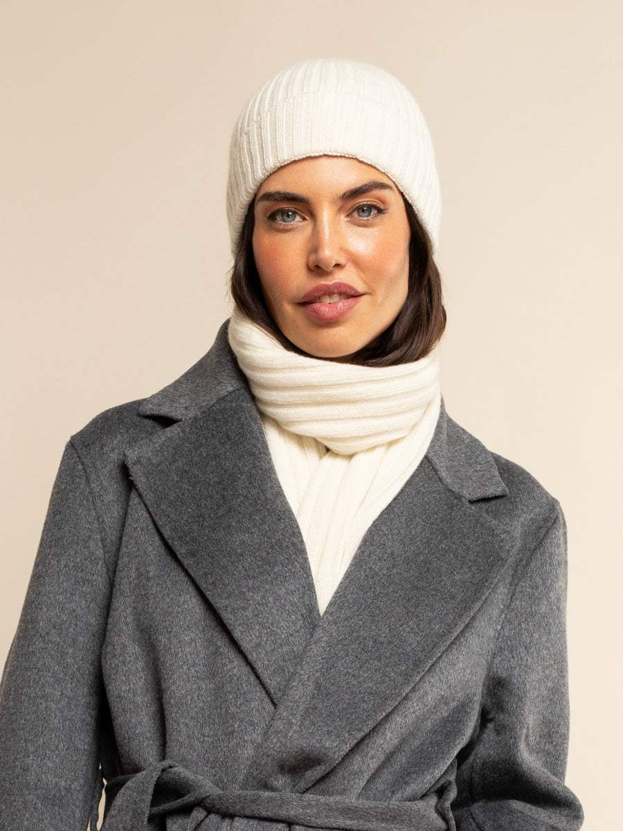 Milano (cream) - Italian 100% cashmere ribbed beanie (unisex)