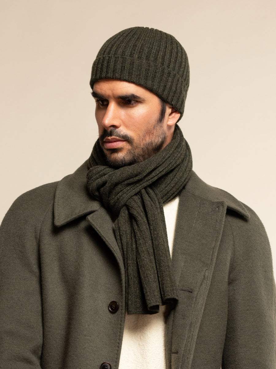 Milano (dark green) - Italian 100% cashmere ribbed beanie (unisex)