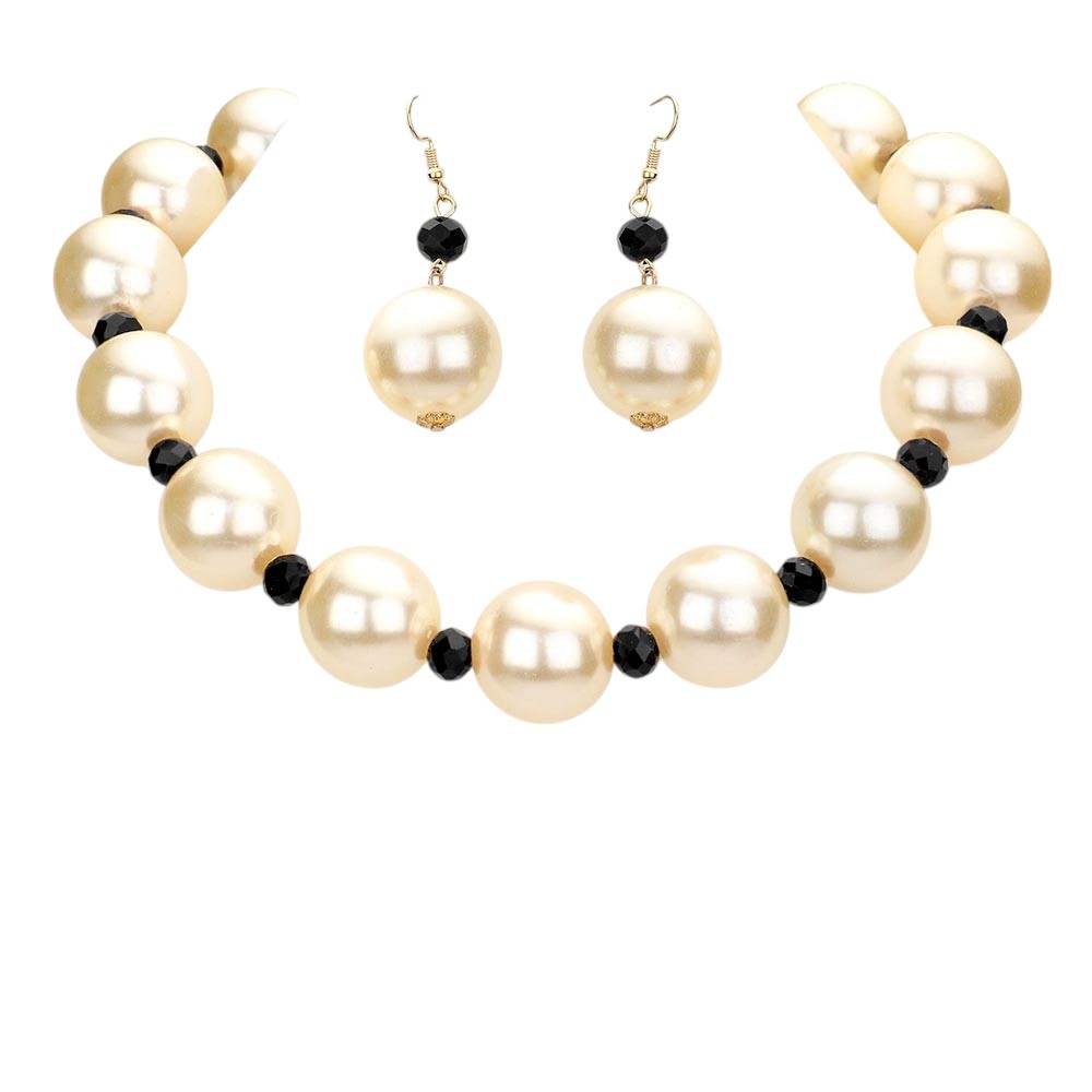 Chunky Pearl Necklace - Madeline Love - Flyclothing LLC