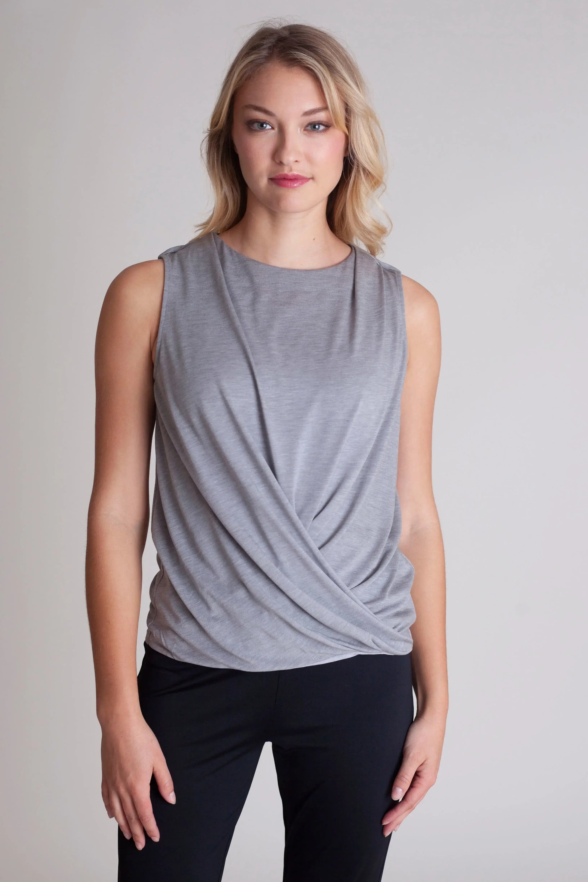 Boss (Babe) T-Shirt - Heather Gray - Buki - Flyclothing LLC