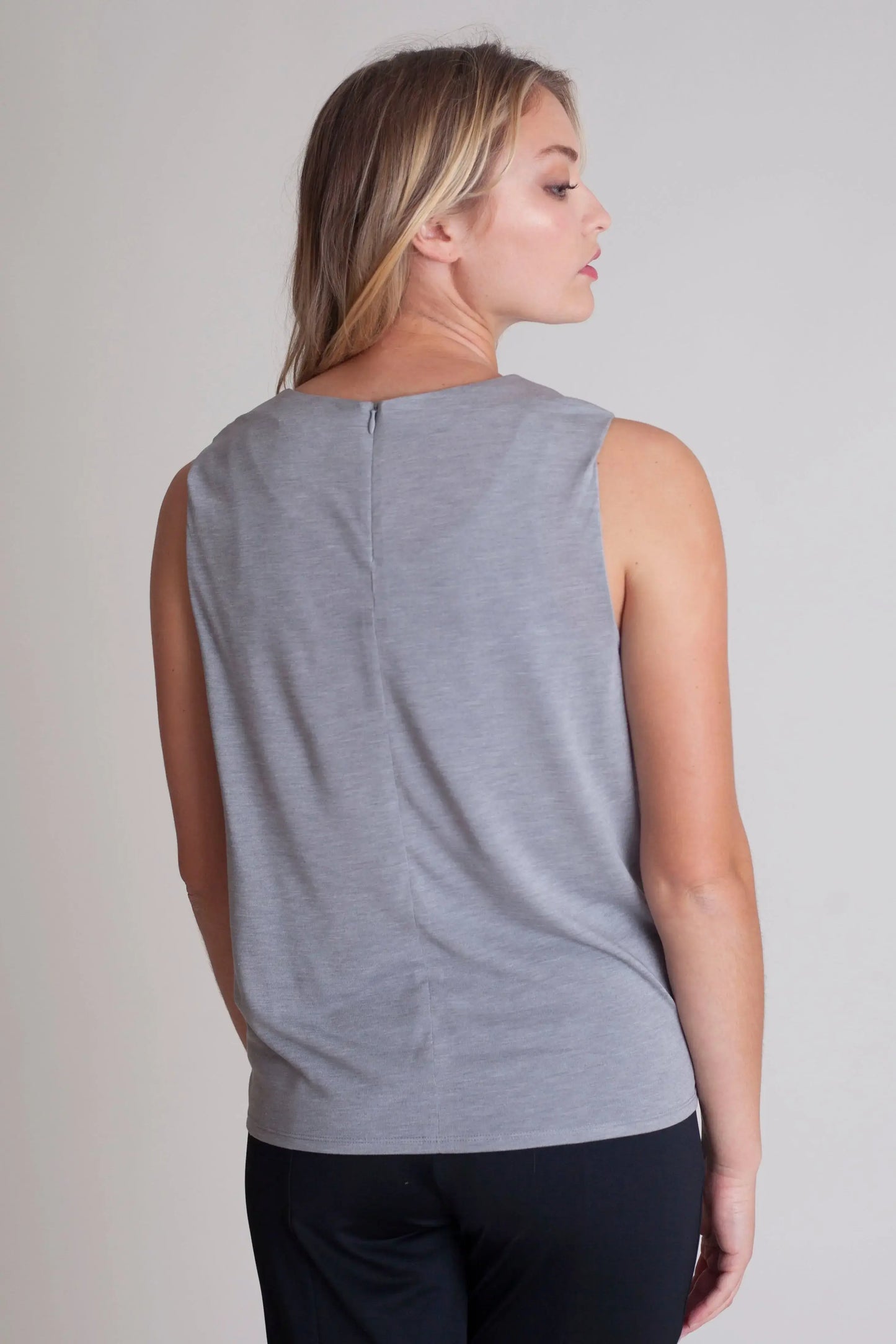 Boss (Babe) T-Shirt - Heather Gray - Buki - Flyclothing LLC
