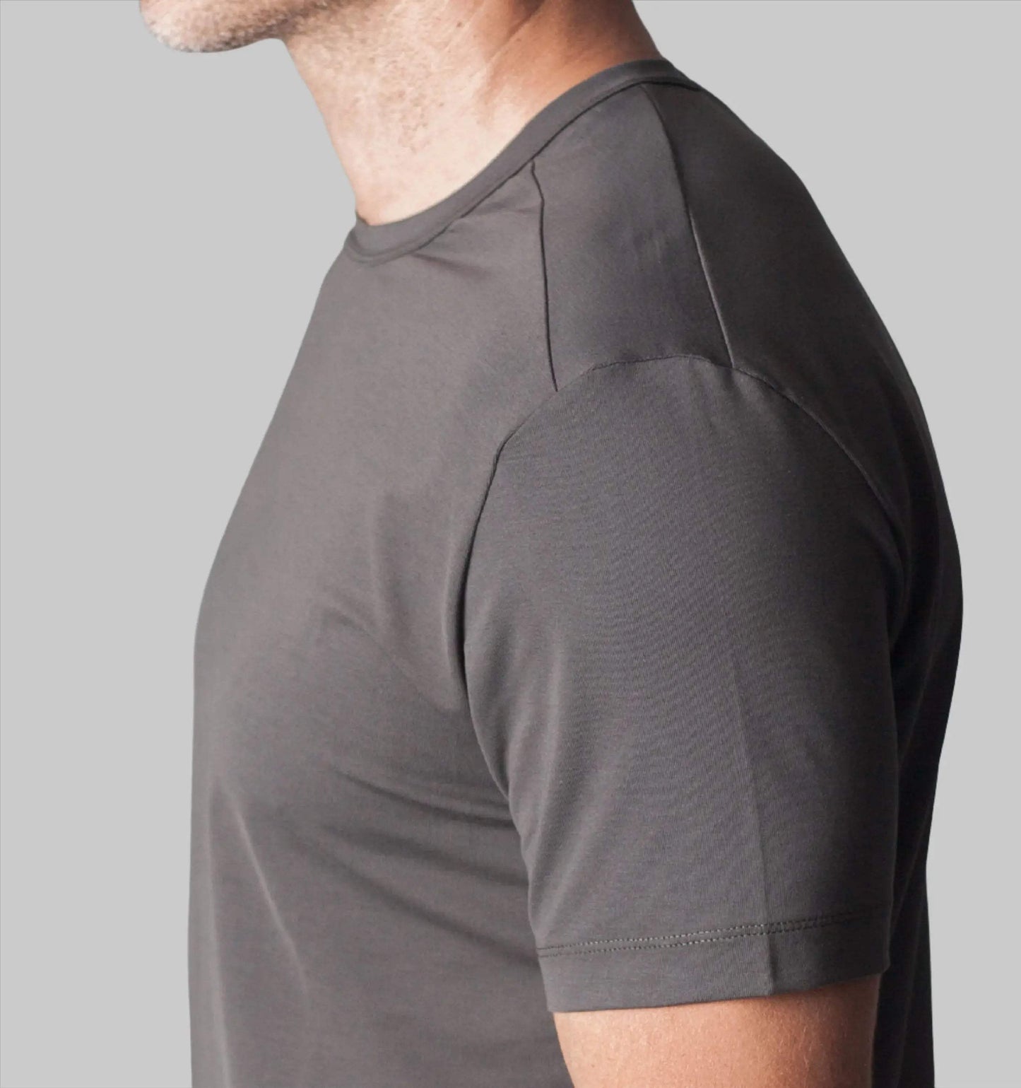 Buki Cinqo Tech Tee - Raven - Buki - Flyclothing LLC