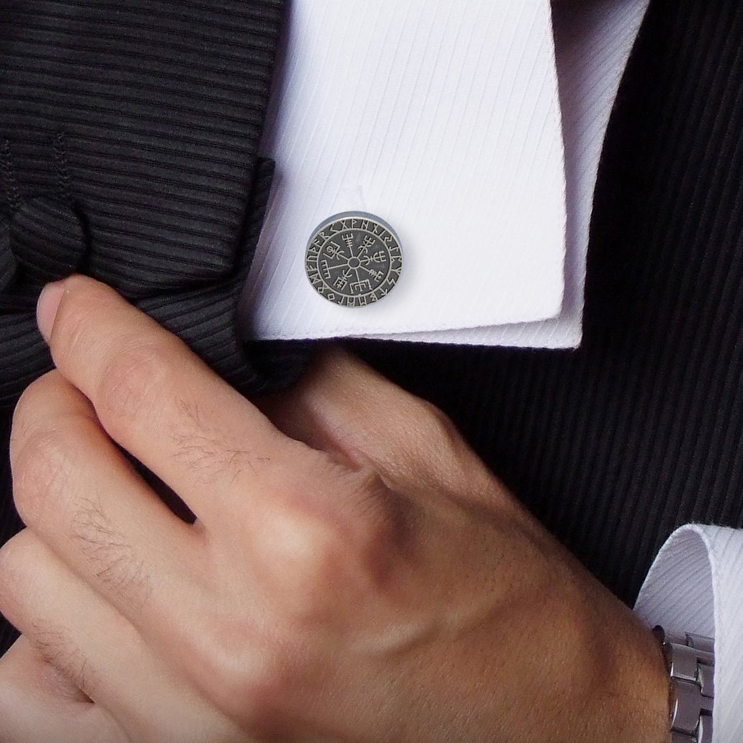 Vegvisir Viking Compass - Cufflinks.com - Flyclothing LLC