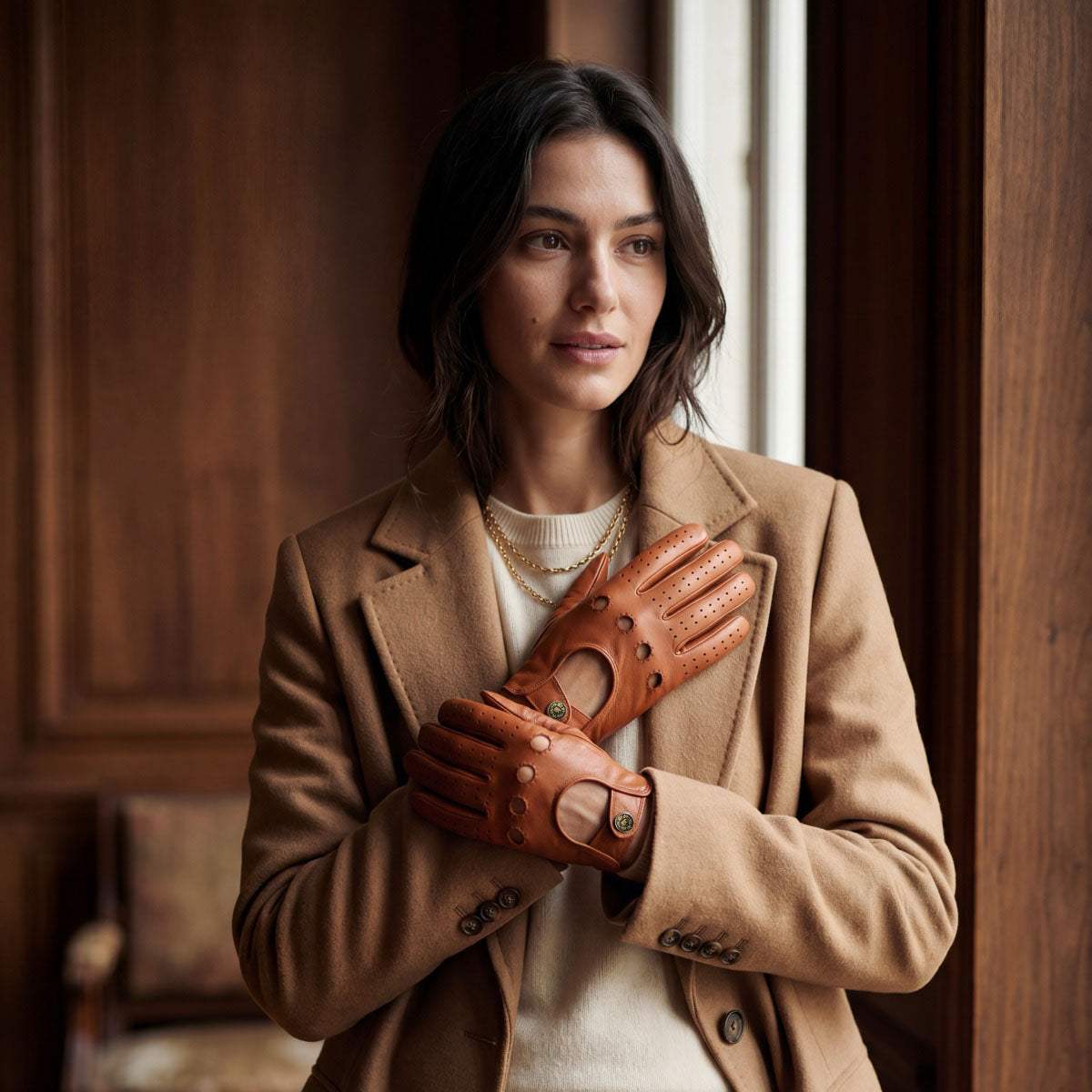 CD4010 (cognac) - Women's Italian leather driving gloves