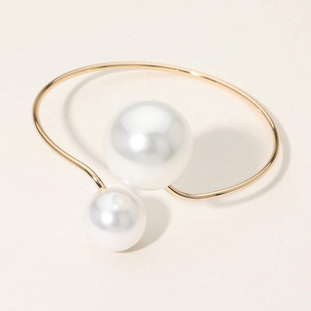 SECRET BOX_Bold Pearl Tip Cuff Bracelet - Madeline Love - Flyclothing LLC