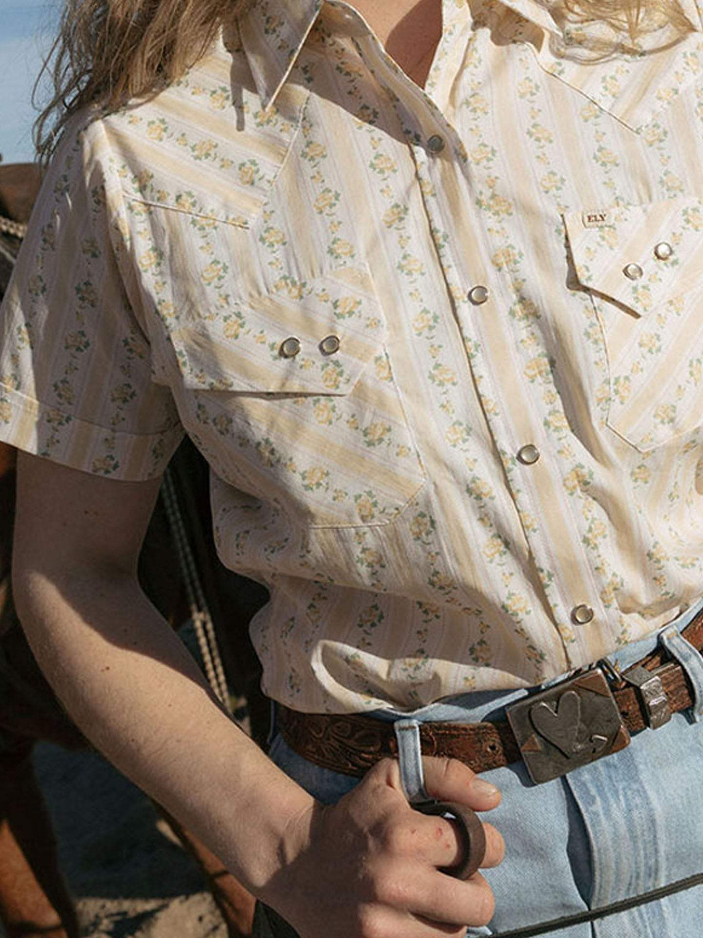 Women's Cowboygirl Buttermilk Short Sleeve Rose Print Granddaddy Snap Shirt - Ely Cattleman - Flyclothing LLC