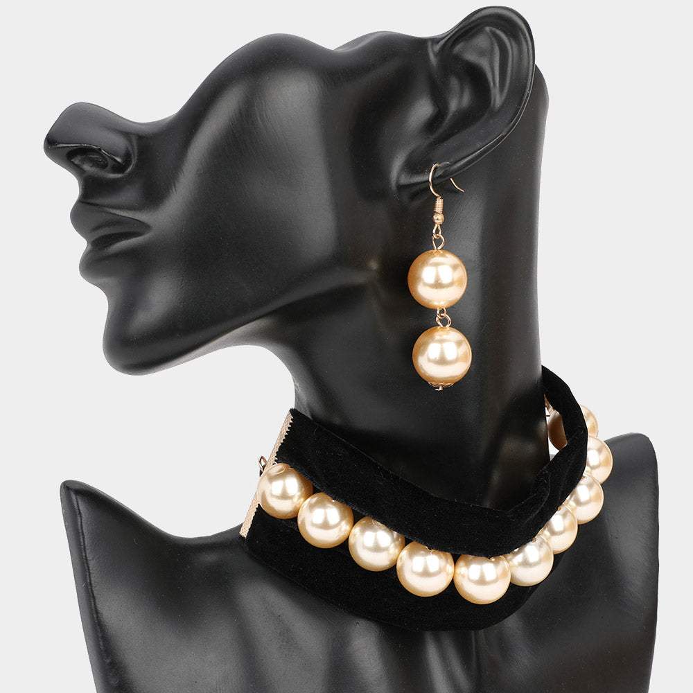 Pearl Beaded Velvet Choker Necklace - Madeline Love - Flyclothing LLC