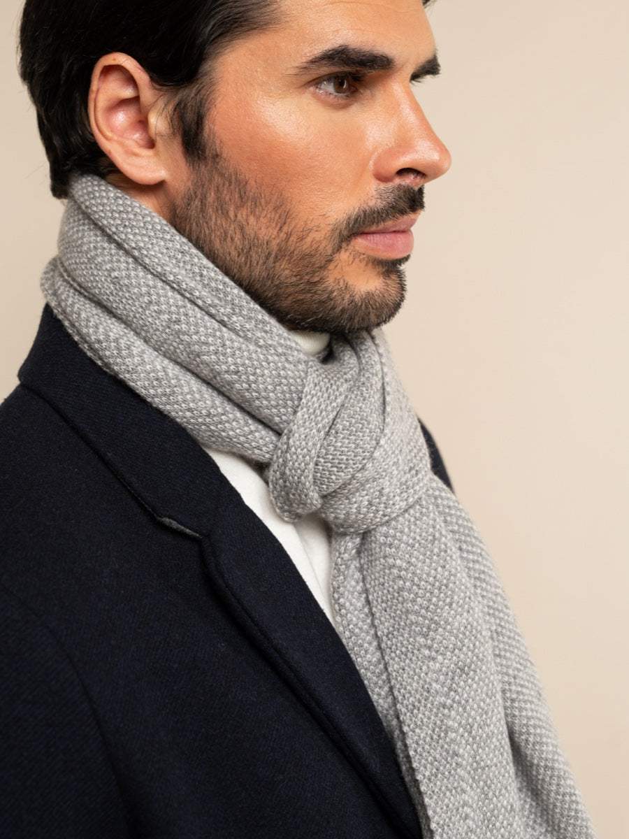 Riccardo (grey & white) - Italian 100% cashmere scarf with pattern