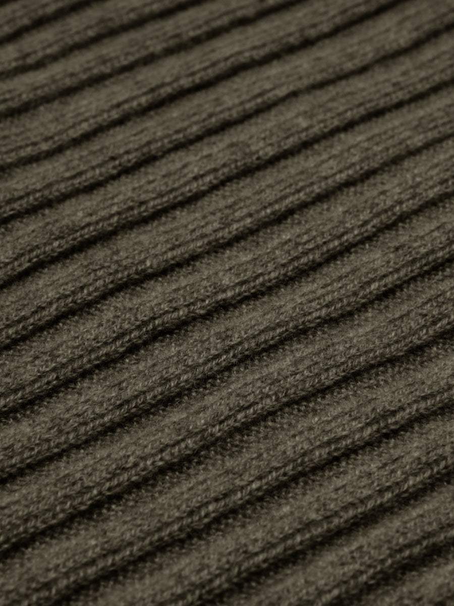 Napoli (dark green) - Italian 100% cashmere ribbed scarf (unisex)