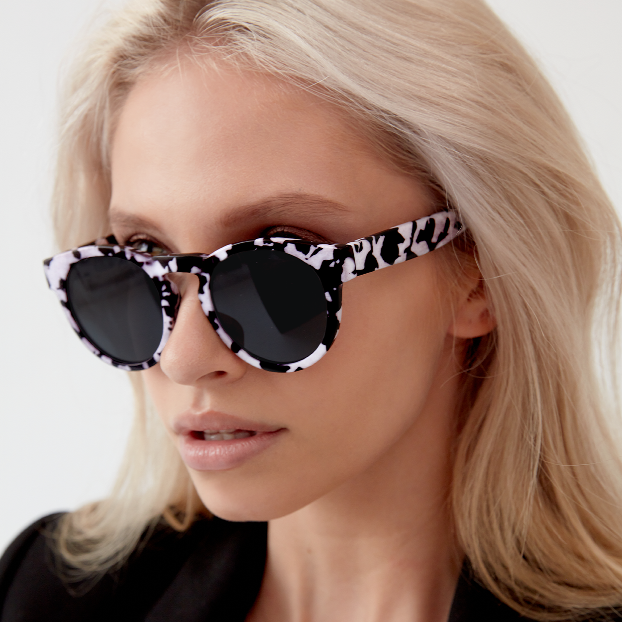 Chelsea - White Tortoise - TopFoxx - Flyclothing LLC