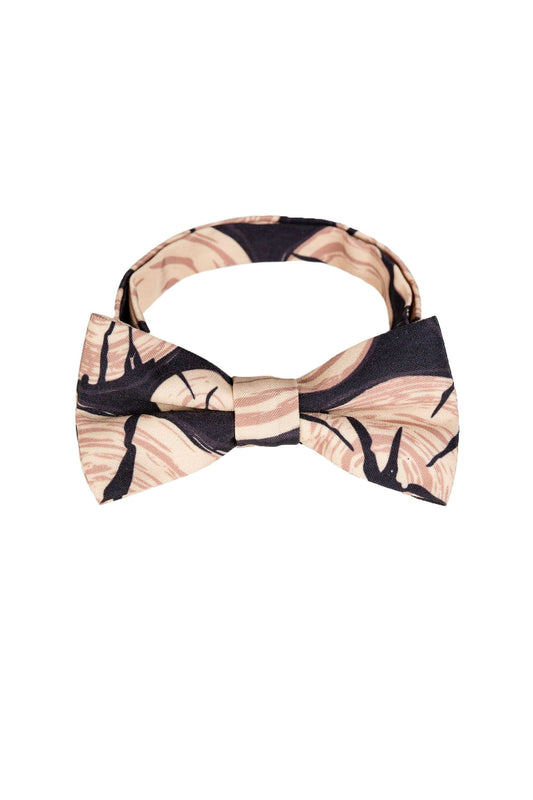 The Xmas Morning Wood | Wood Print Christmas Bow Tie - Shinesty