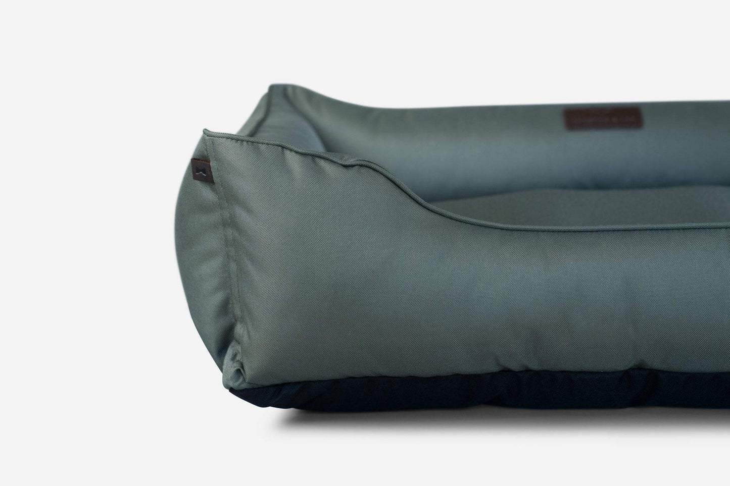 Chester & Lee | Waterproof Sleeper Dog Bed Green - Chester & Lee - Flyclothing LLC