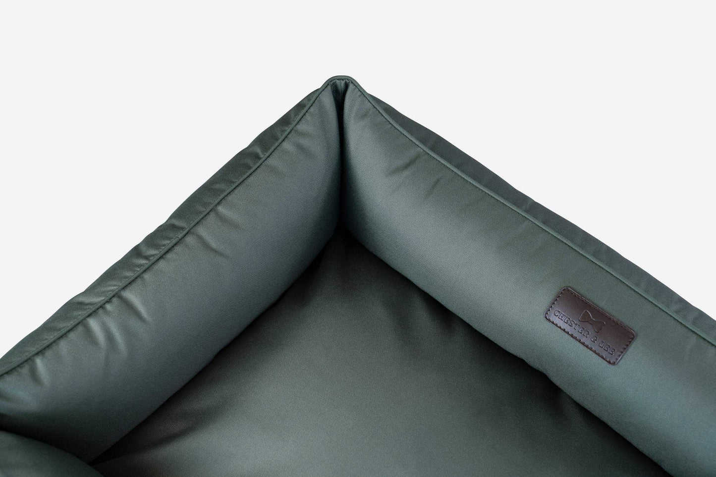 Chester & Lee | Waterproof Sleeper Dog Bed Green - Chester & Lee - Flyclothing LLC