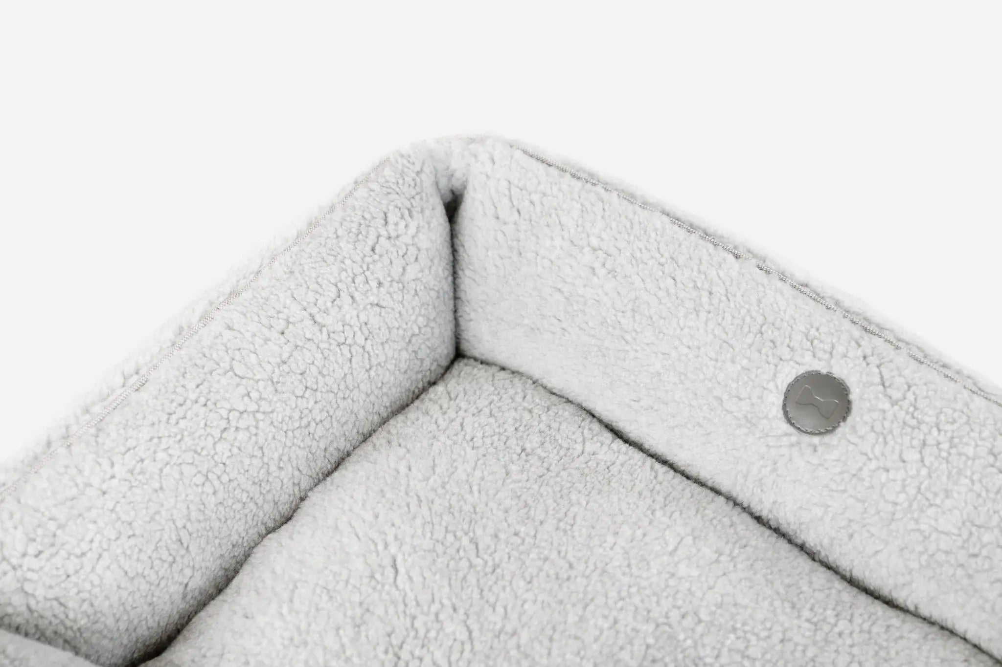 Chester & Lee | Furry Sleeper Dog Bed Gray - Chester & Lee - Flyclothing LLC