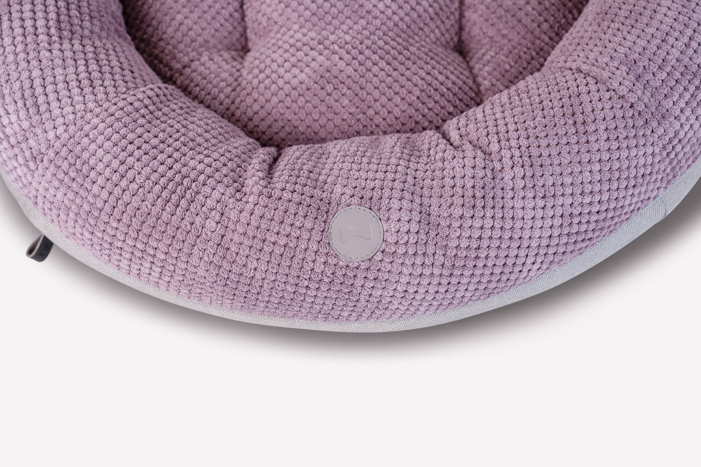Chester & Lee | Light Pink Donut Dog Bed - Chester & Lee - Flyclothing LLC