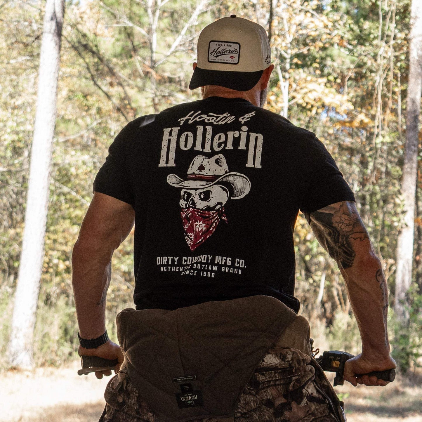 Hootin' And Hollern' Cowboy Skull Men's T-Shirt - DIRTY COWBOY USA - Flyclothing LLC