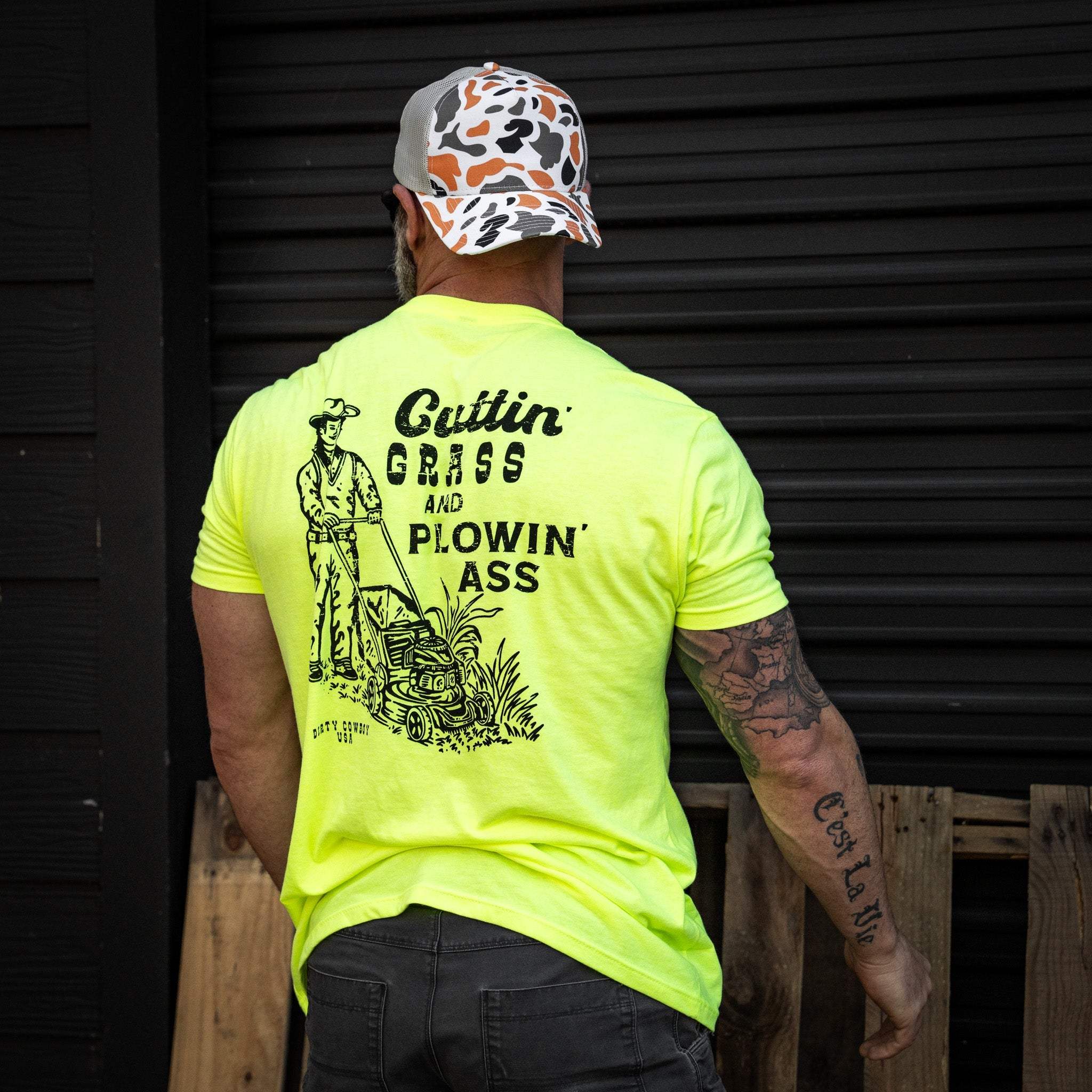 Cutting Grass & Plowin' Ass Men's T-Shirt - DIRTY COWBOY USA - Flyclothing LLC