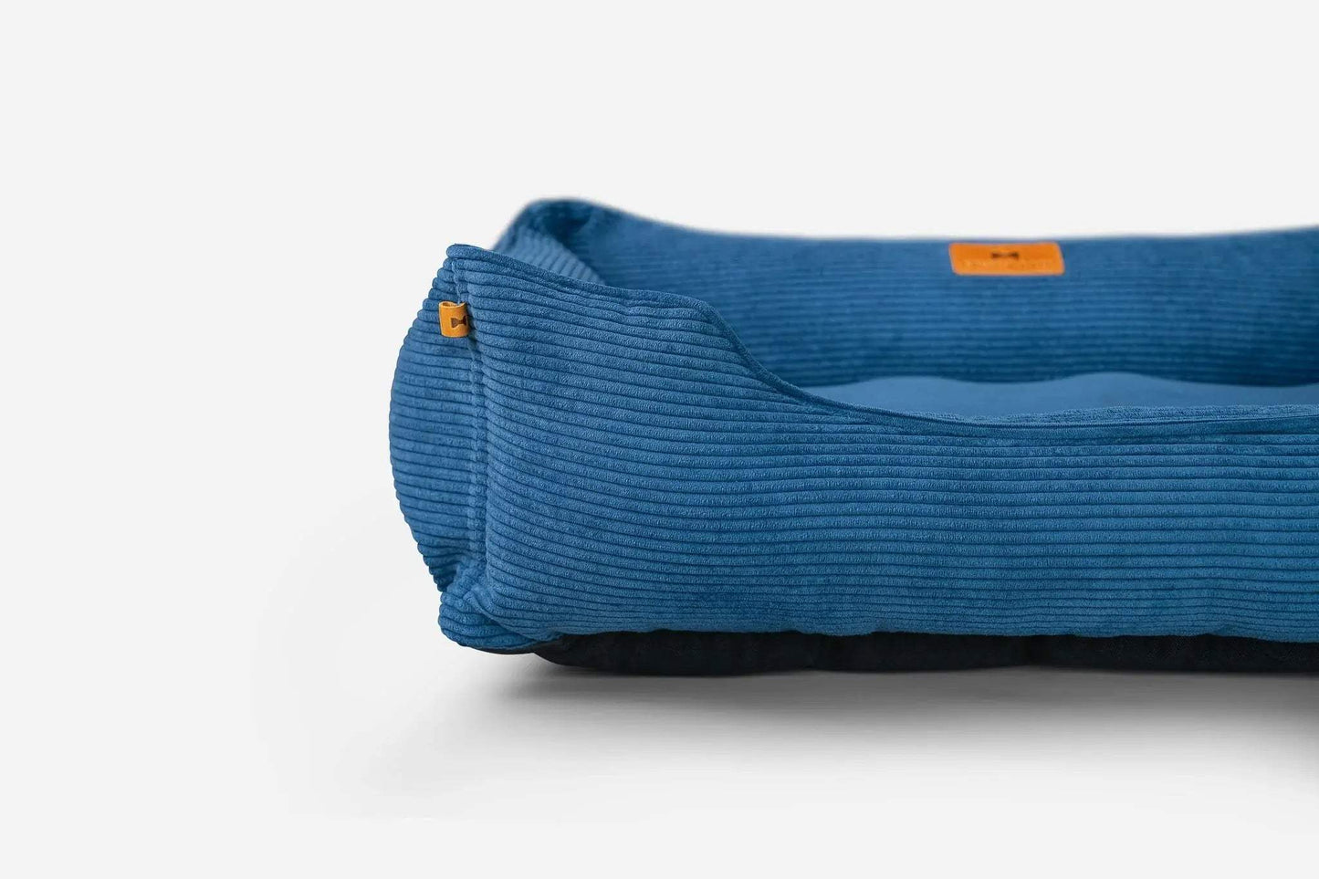 Chester & Lee | Fancy Corduroy Sleeper Dog Bed - Chester & Lee - Flyclothing LLC