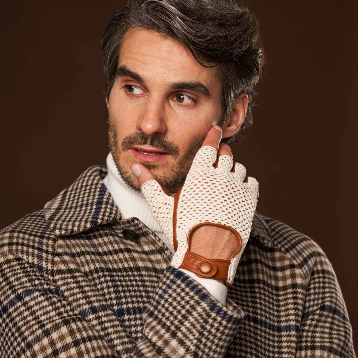 Dario (cognac) - Hand-sewn Italian crochet driving gloves from lambskin leather - Leather Gloves Online - Flyclothing LLC