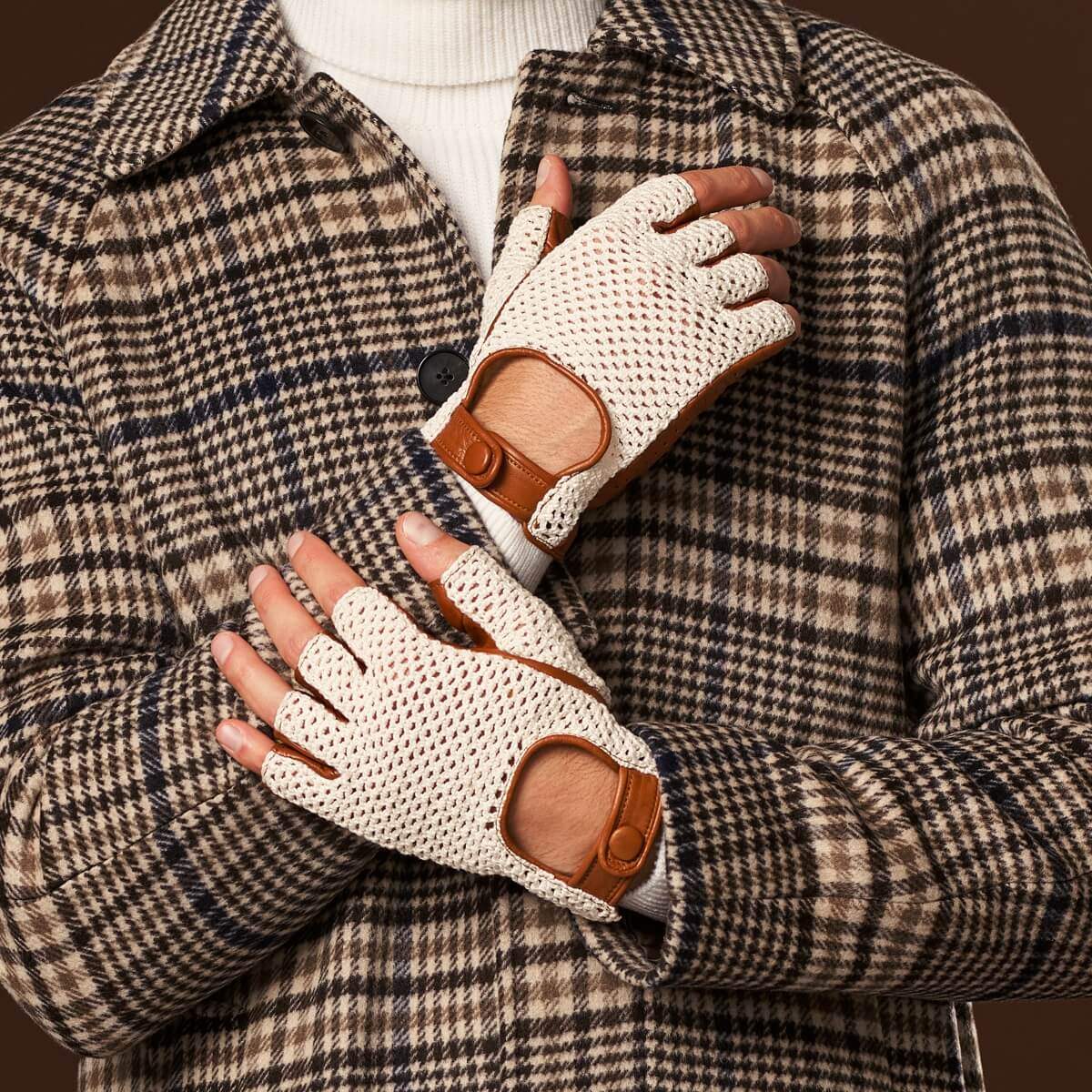 Dario (cognac) - Hand-sewn Italian crochet driving gloves from lambskin leather - Leather Gloves Online - Flyclothing LLC