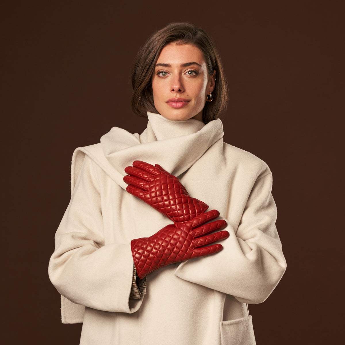 Emilia (red) - Classic Italian lambskin leather gloves with cashmere lining and checkered pattern