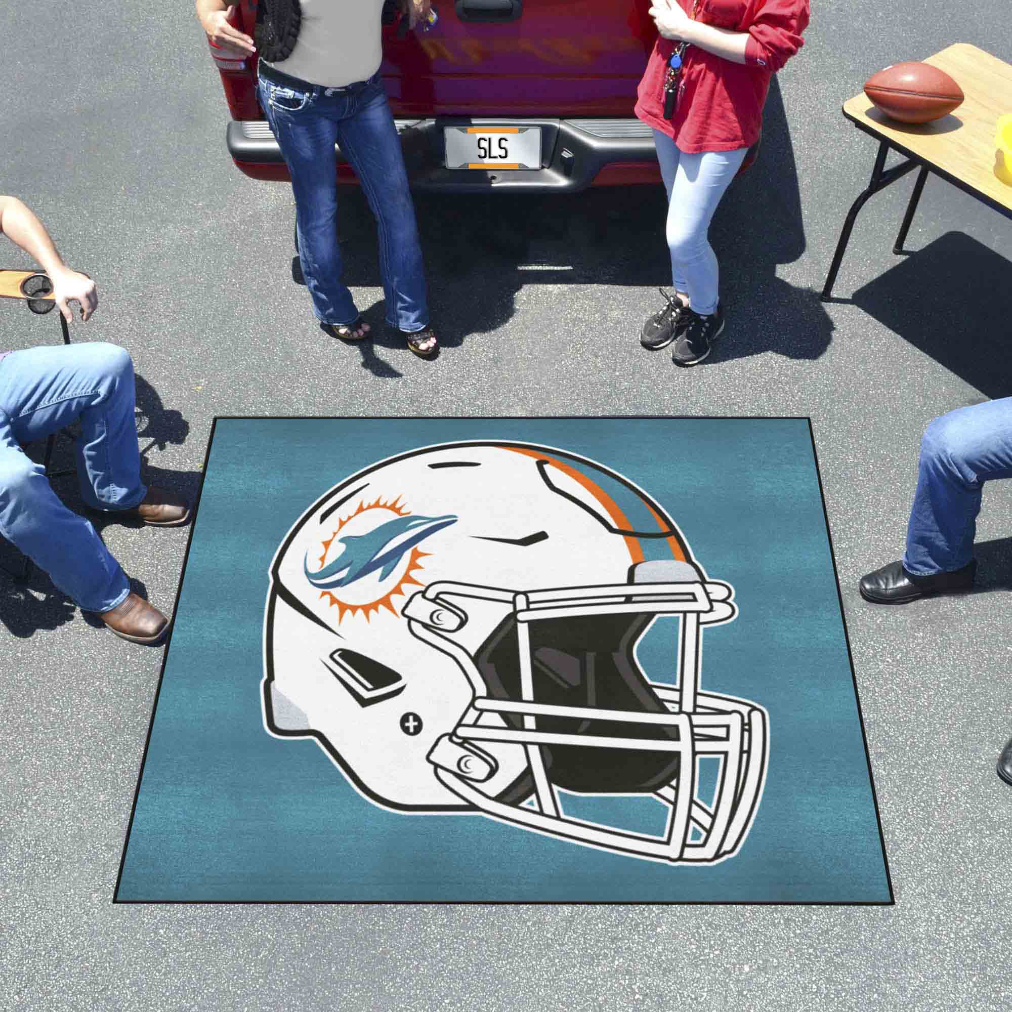 Miami Dolphins Tailgater Rug - 5ft. x 6ft., Helmet Logo