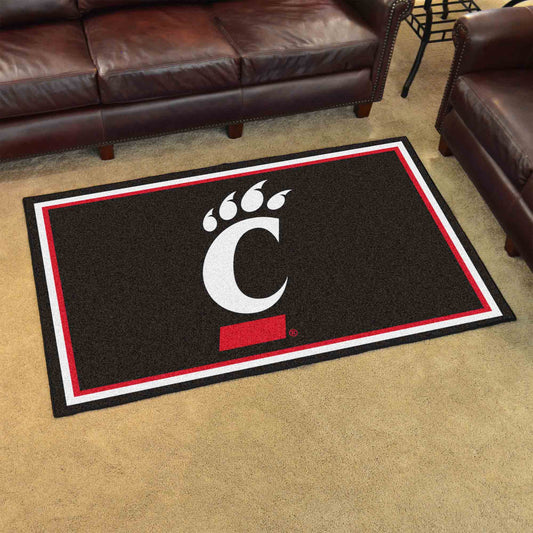 Cincinnati Bearcats 4ft. x 6ft. Plush Area Rug - Cincinnati