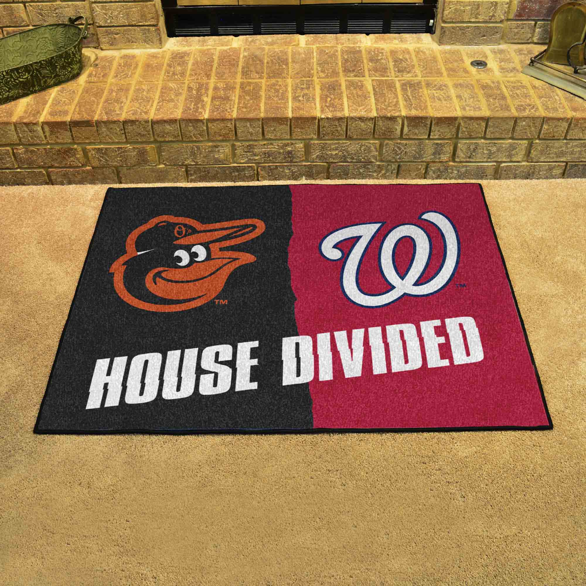 MLB House Divided - Orioles / Nationals House Divided Rug - 34 in. x 42.5 in.