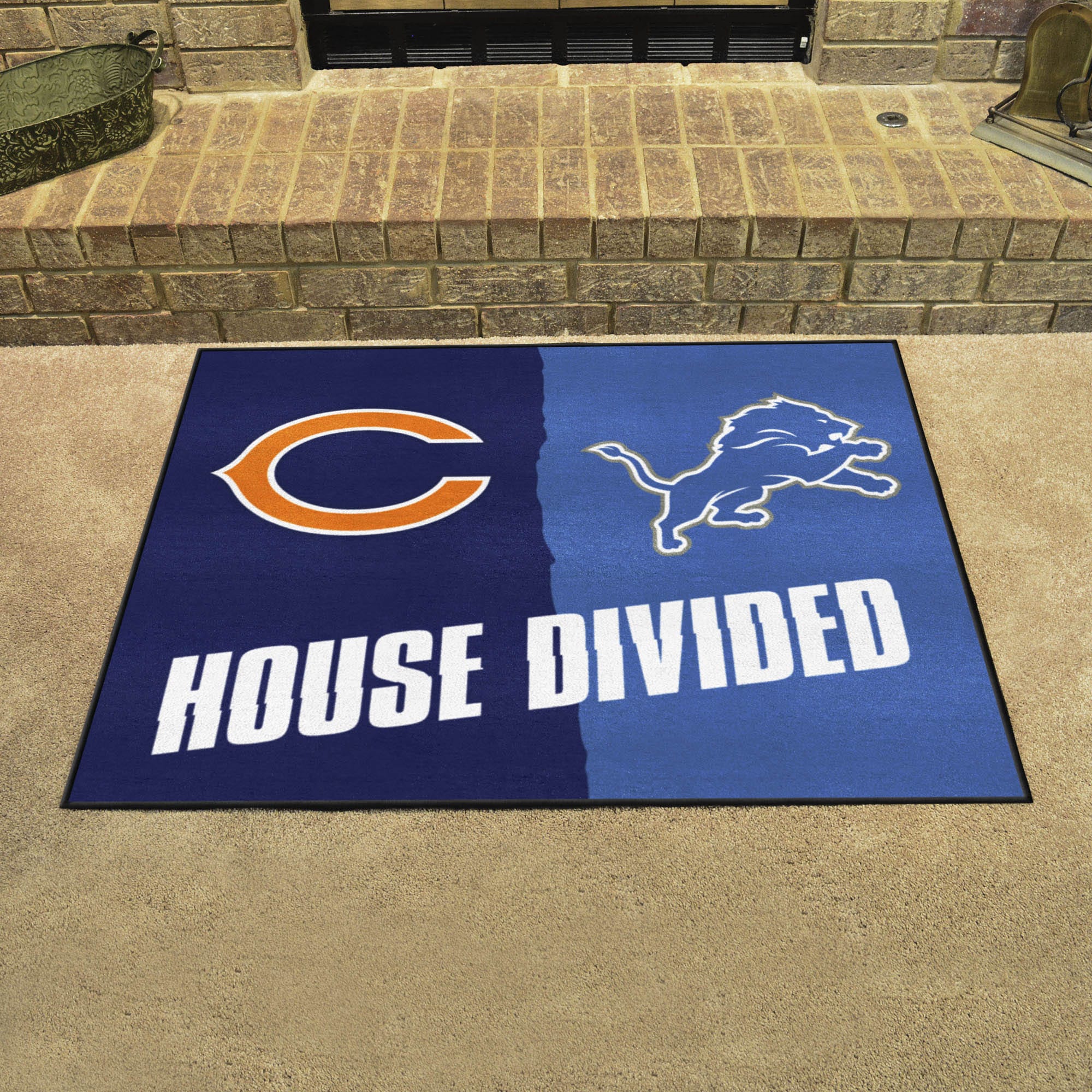 NFL House Divided - Bears / Lions House Divided Rug - 34 in. x 42.5 in. - NFL House Divided - Bears / Lions